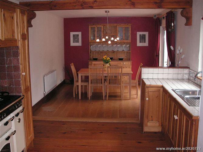 17 Shamrock Road, Shamrock lawn, Douglas, Cork Barry Auctioneers